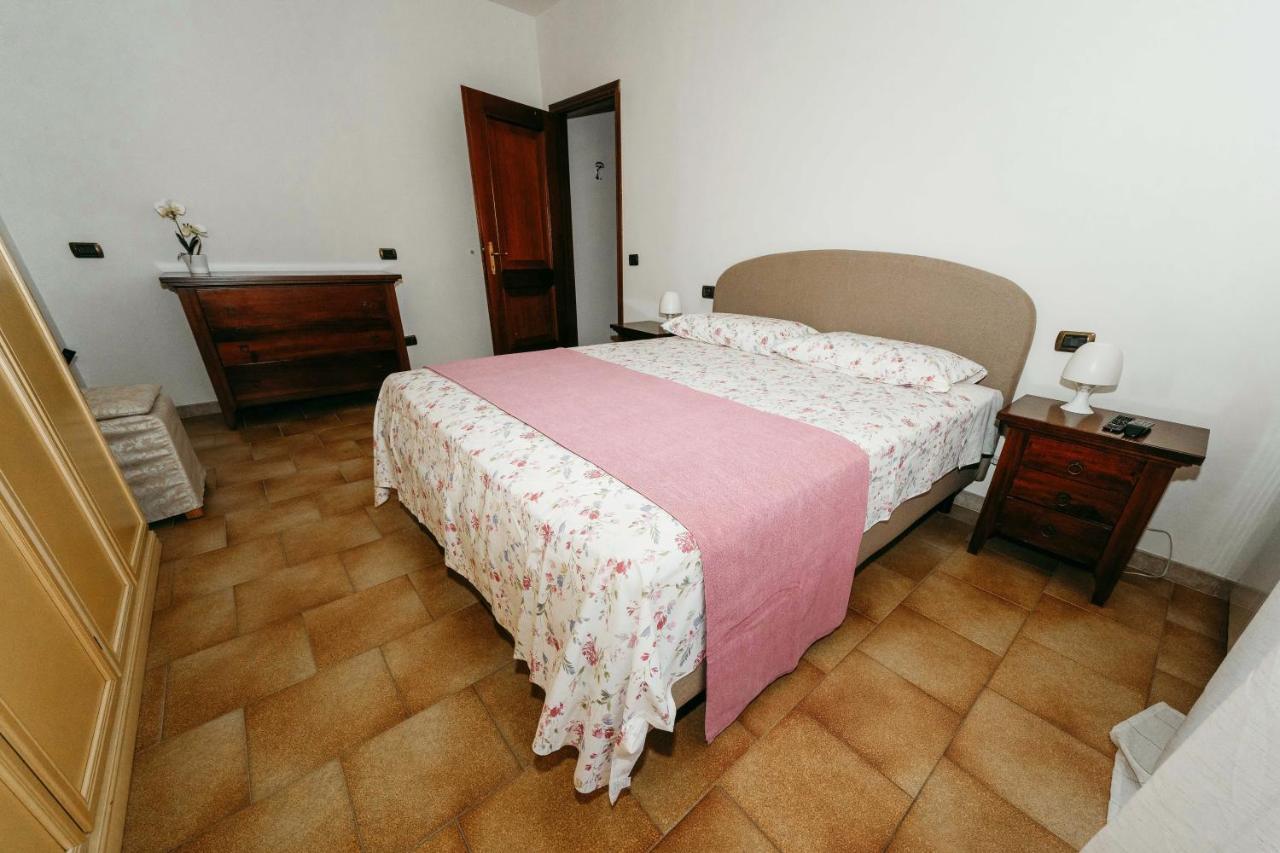 Gioiello WI-FI SMART TV AIR CONDITIONER Terni Esterno foto
